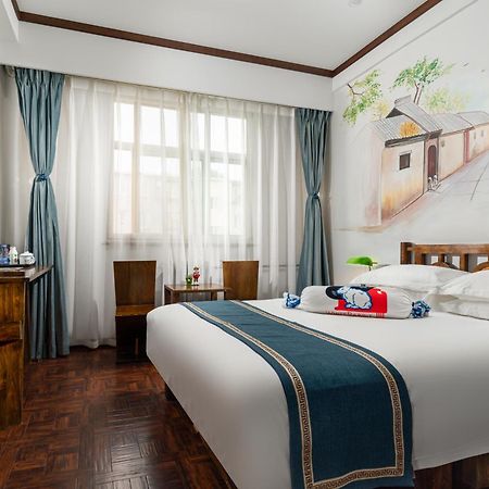 Time Traveller Hotel- Near Beijing Yonghe Lama Temple, Ghost Street, Beihai Park, Jingshan Park, Drum Tower, Houhai Bar Street, Tian'Anmen Square, Located In Beijing Traditional Hutongs, 5 Minutes Away From Subway, Free Laundry Serive Exterior foto