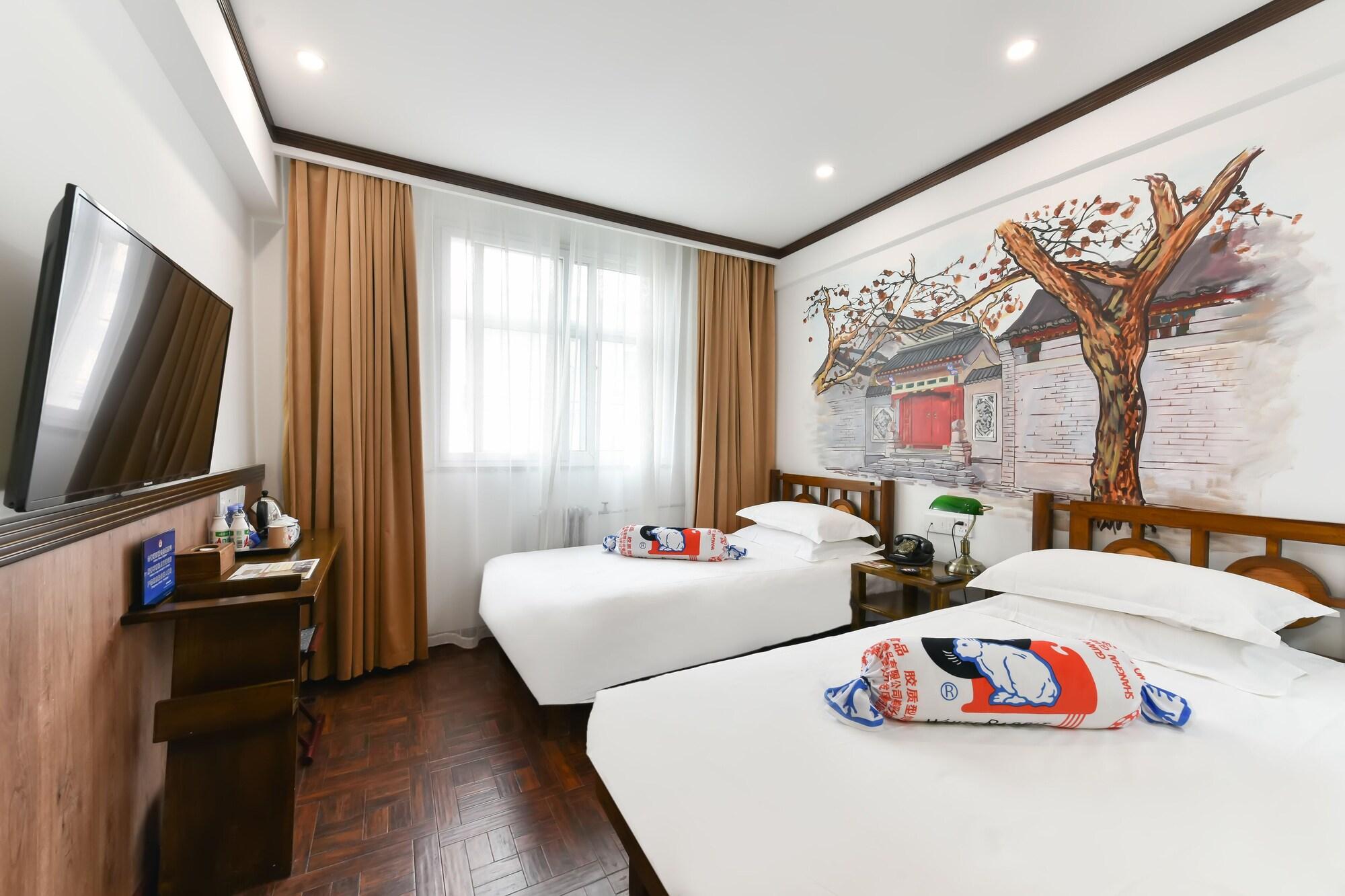 Time Traveller Hotel- Near Beijing Yonghe Lama Temple, Ghost Street, Beihai Park, Jingshan Park, Drum Tower, Houhai Bar Street, Tian'Anmen Square, Located In Beijing Traditional Hutongs, 5 Minutes Away From Subway, Free Laundry Serive Exterior foto